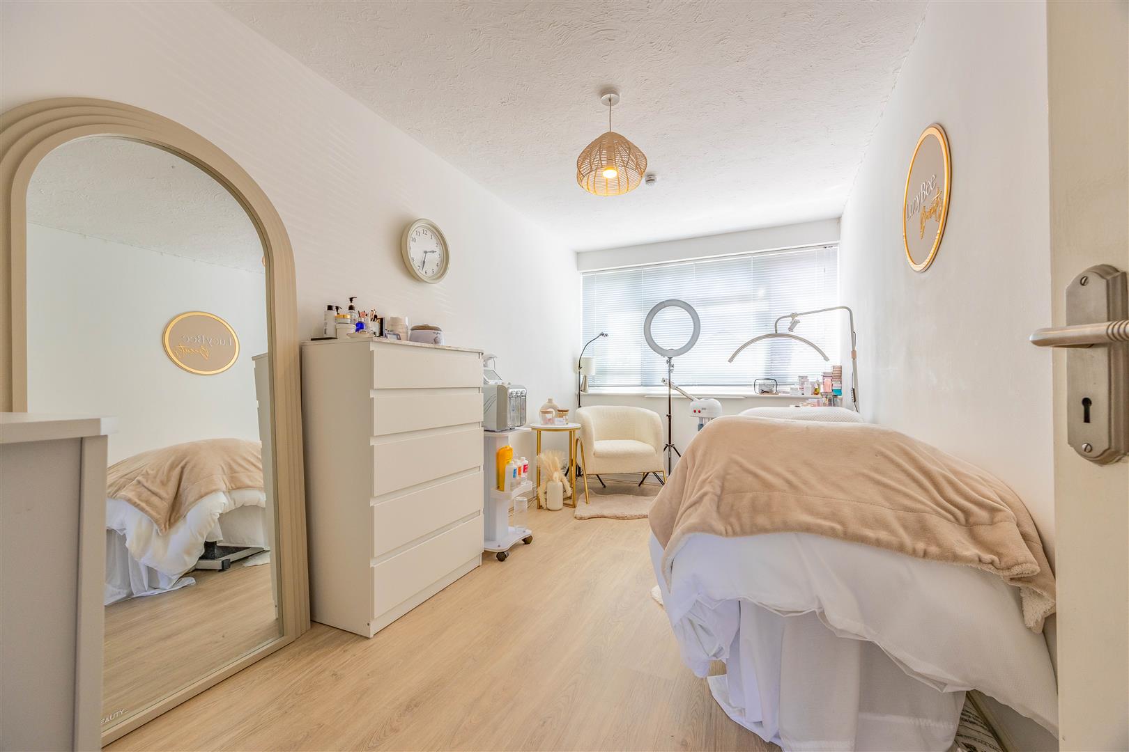 Bedroom 4/Office